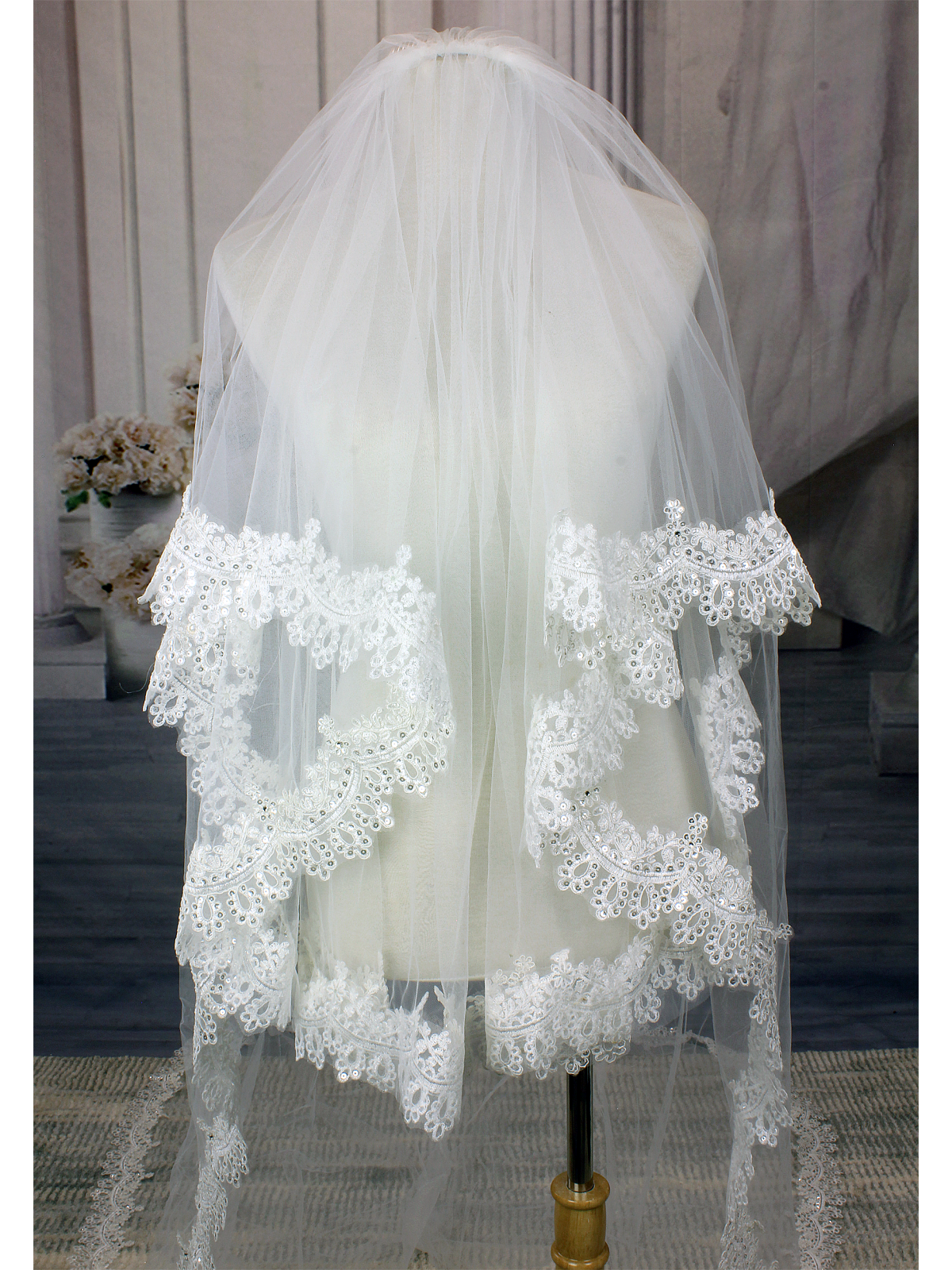 Long Veil - Long Veil with sequined embroidery lace - 110" - VL-V1067-110IV