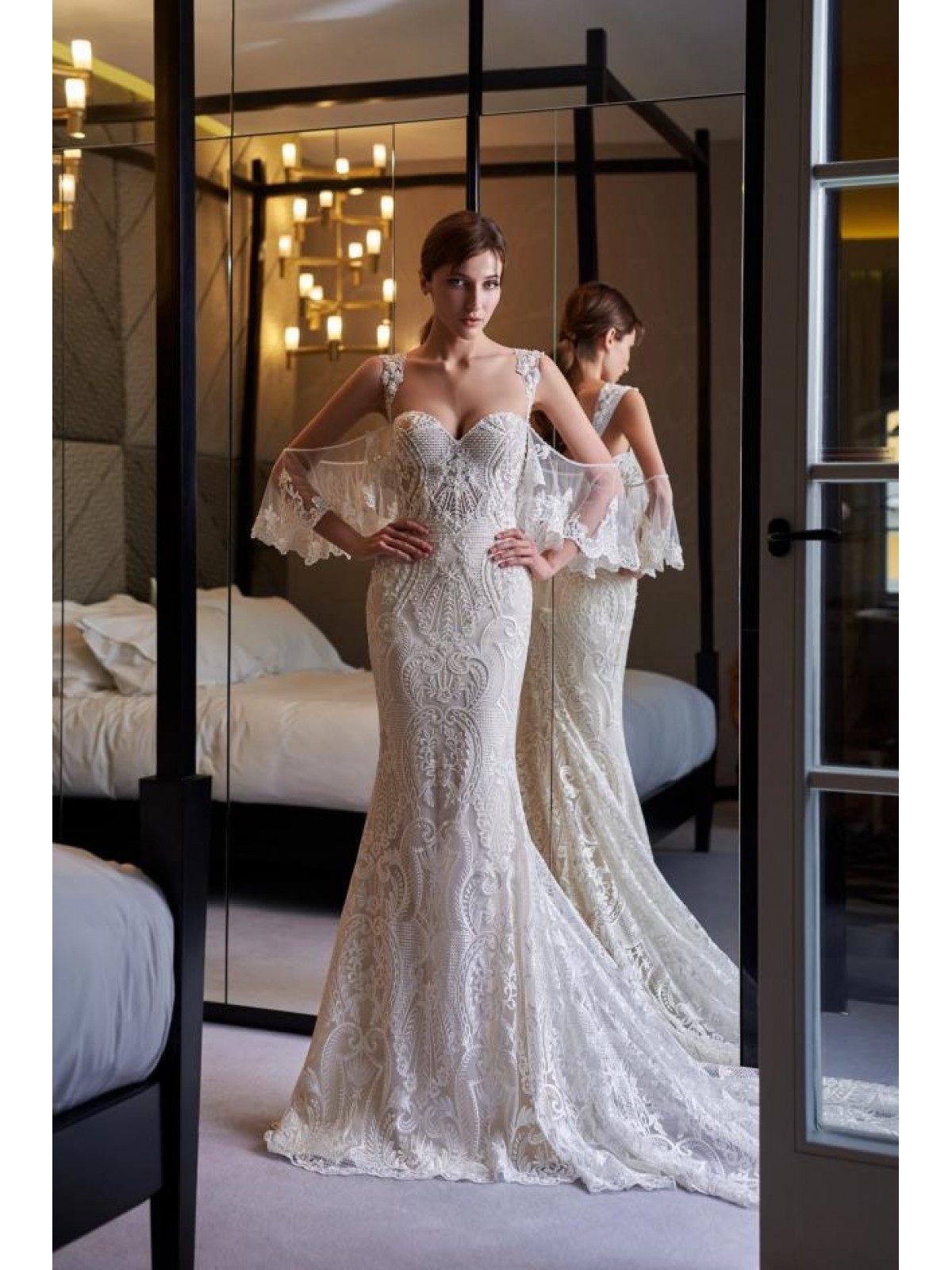 50% off Sample sale: Fitted & Flare Sweet Heart with Off-shoulder Draped Sleeves Wedding Dress - CB-3190PLD