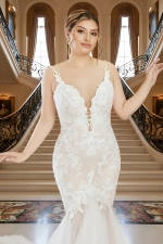 Mermaid Plunge V-neck Sequined Floral Lace Appliqued Tulle Wedding Dress - LV-M2001