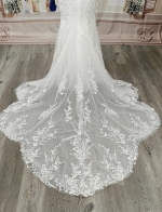 Fitted and Flair - Tulle Lace with Sheer Leg-of-Mutton Long-Sleeve Wedding Dress - LV-M6002-1A
